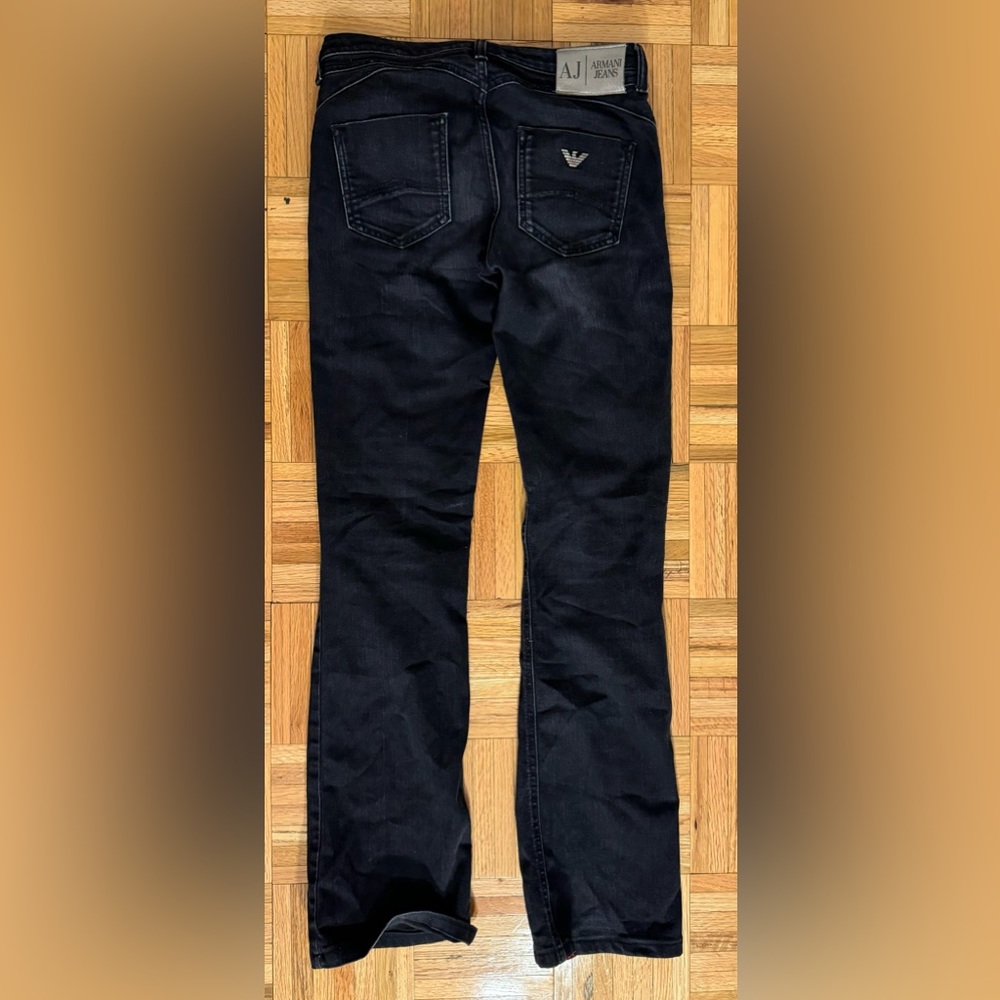 Armani Comfort Fit Low Rise Straight Leg black